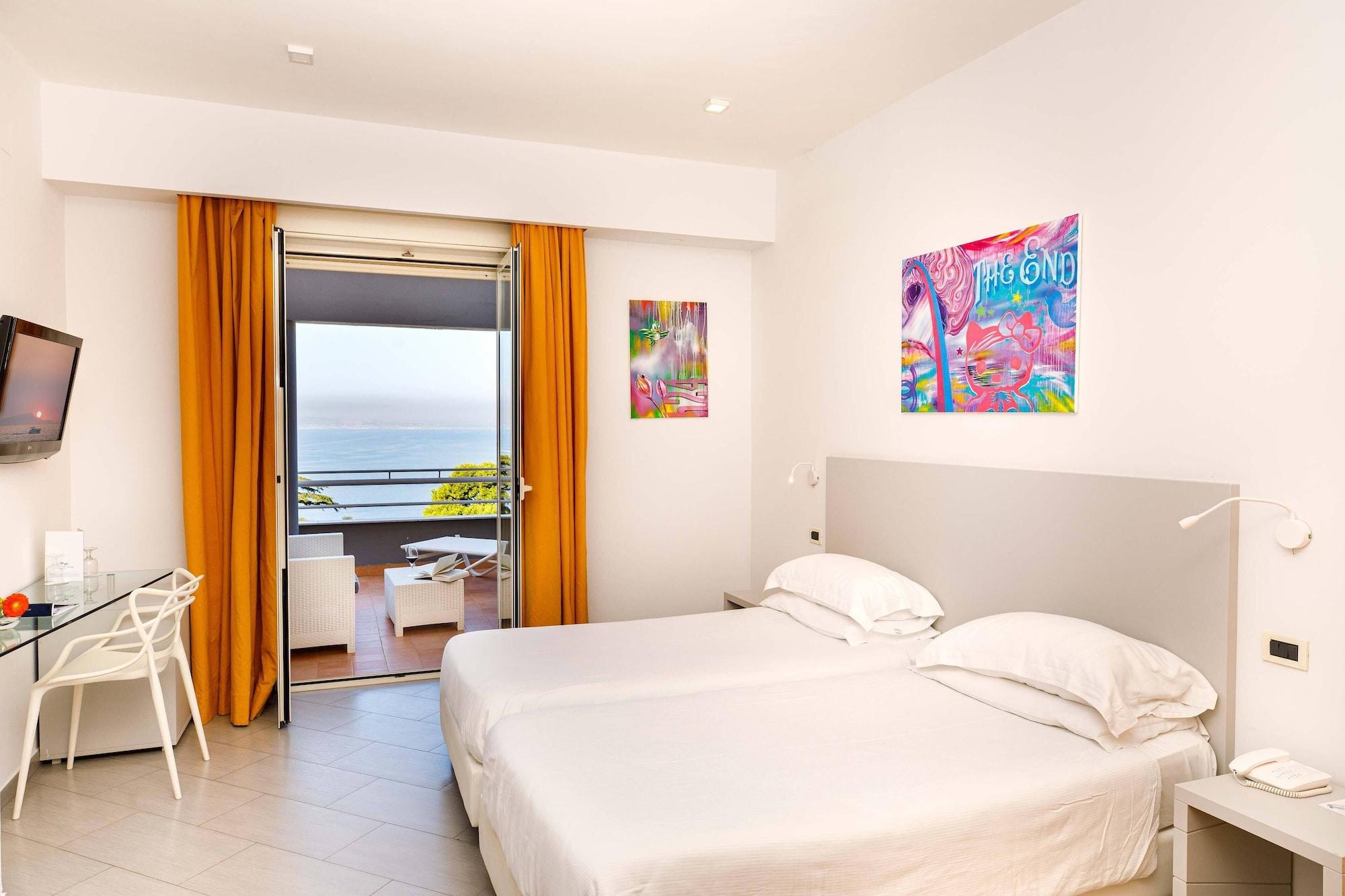 Art Hotel Gran Paradiso Sorrento Bagian luar foto