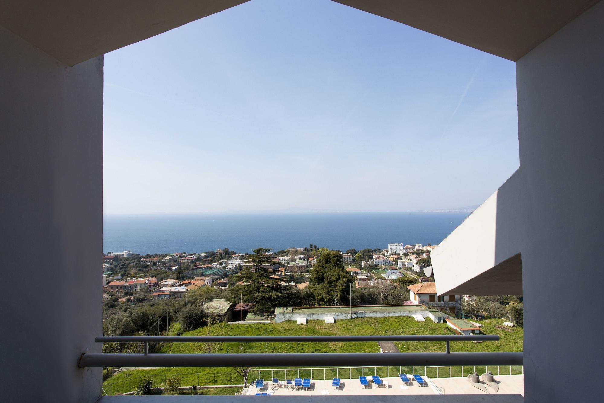Art Hotel Gran Paradiso Sorrento Bagian luar foto