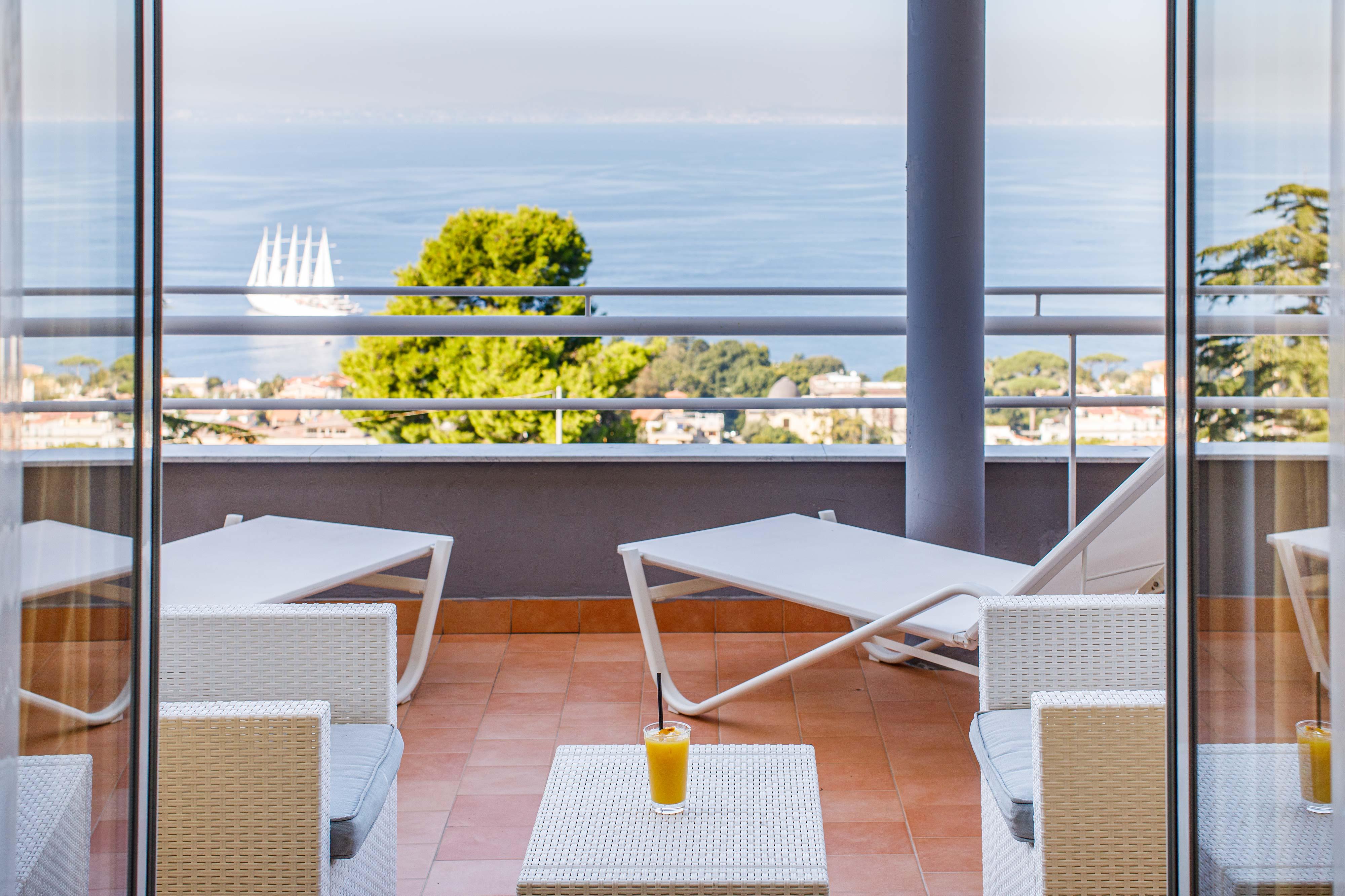 Art Hotel Gran Paradiso Sorrento Bagian luar foto