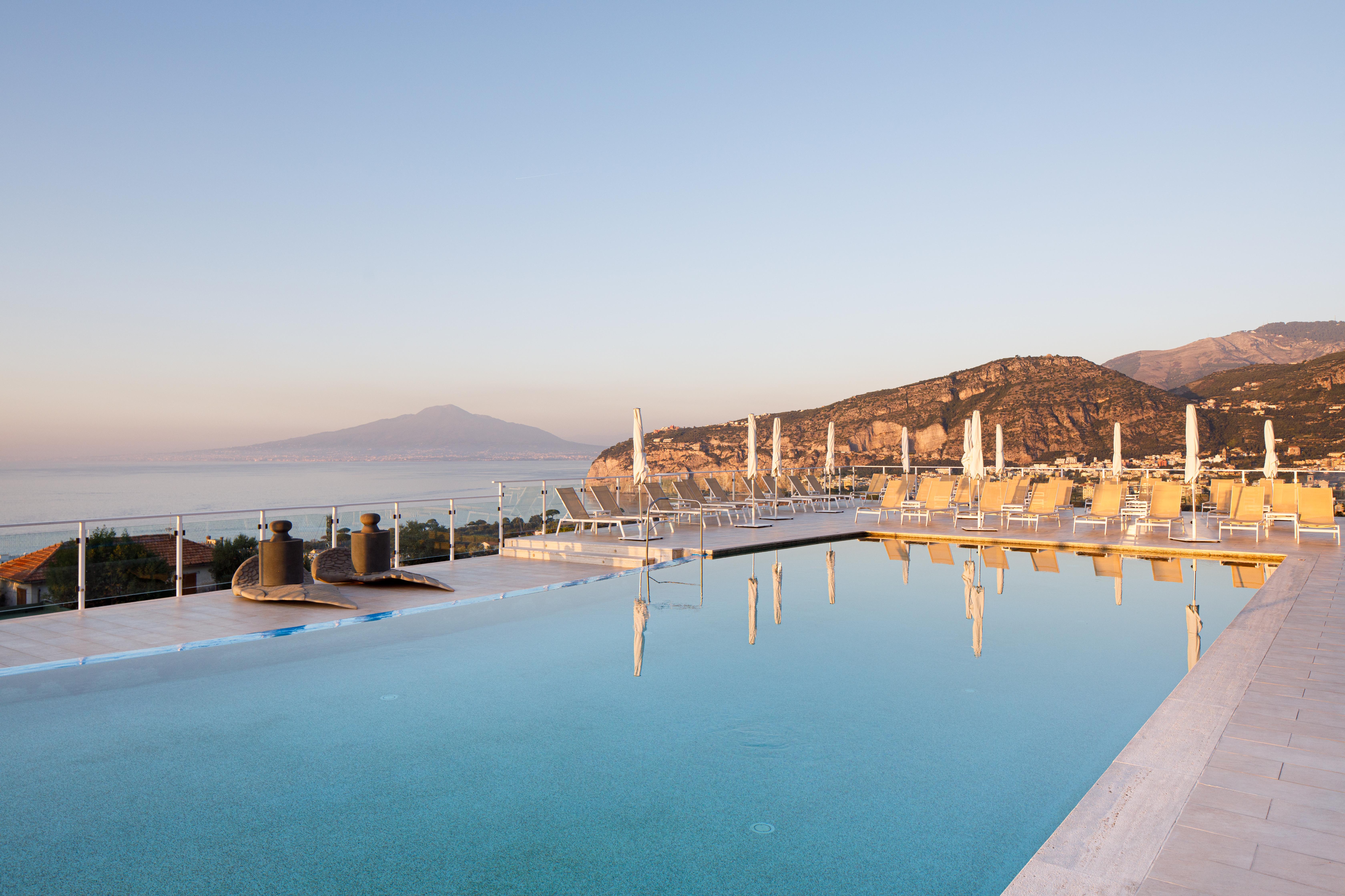 Art Hotel Gran Paradiso Sorrento Bagian luar foto
