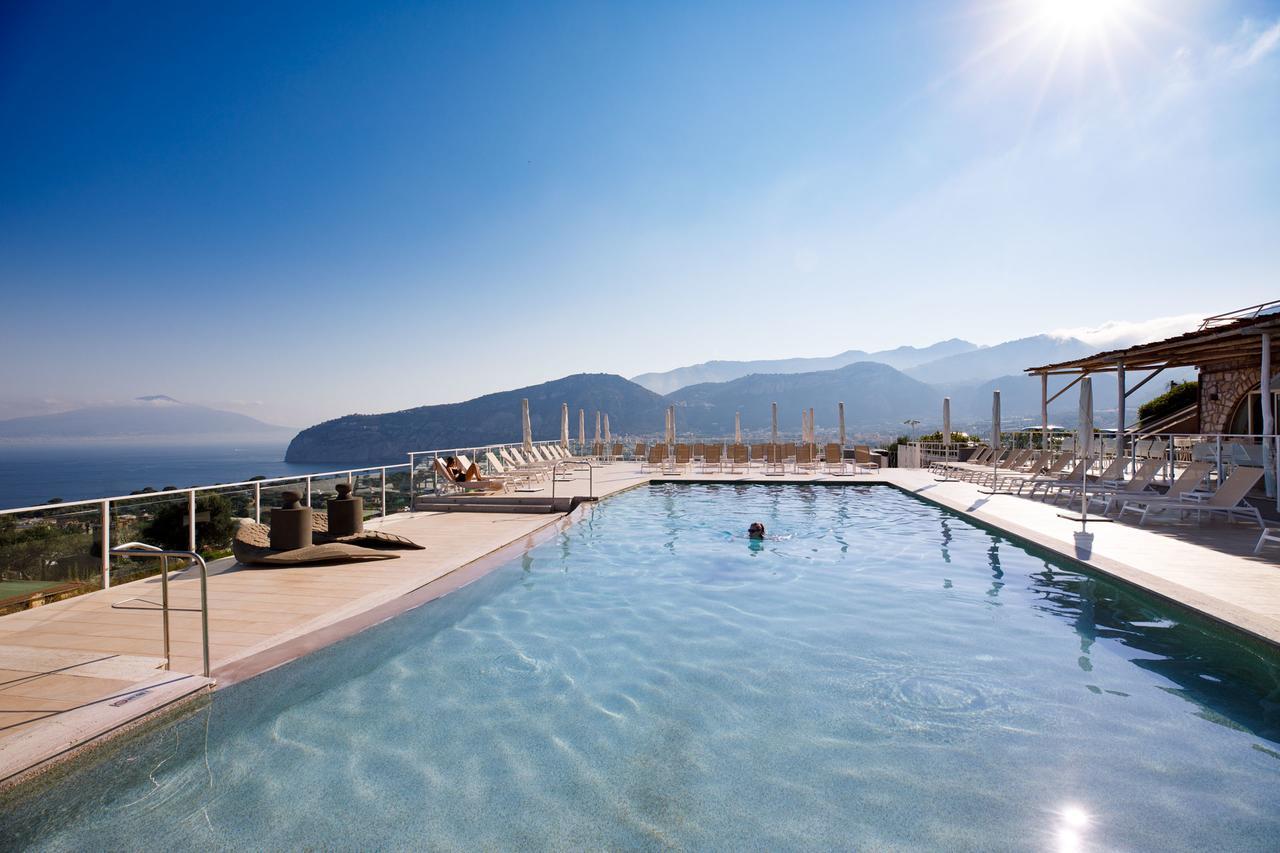 Art Hotel Gran Paradiso Sorrento Bagian luar foto